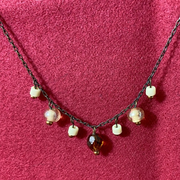 Brown colored metal necklace with cream and brown glass beads, 7", lobster claw. - Picture 2 of 6